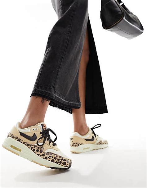 nike air max mit leopardenmuster|Nike Air Max 1 leopard shoes.